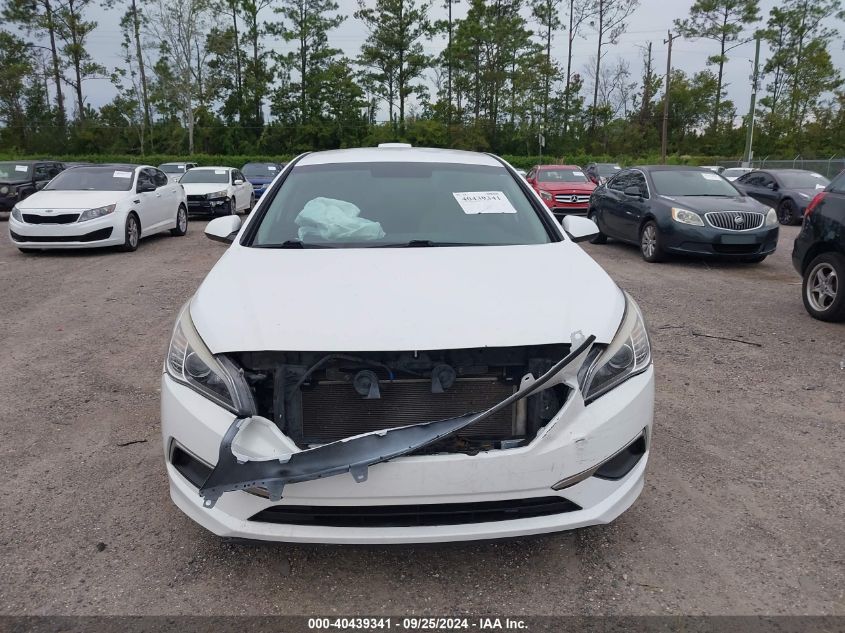 5NPE24AFXHH492027 2017 Hyundai Sonata