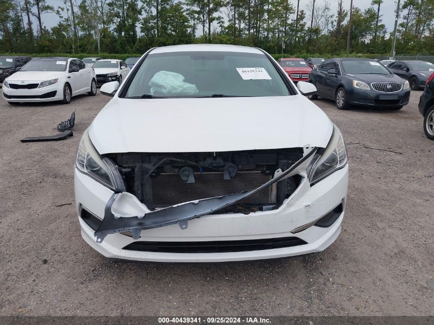 5NPE24AFXHH492027 2017 Hyundai Sonata