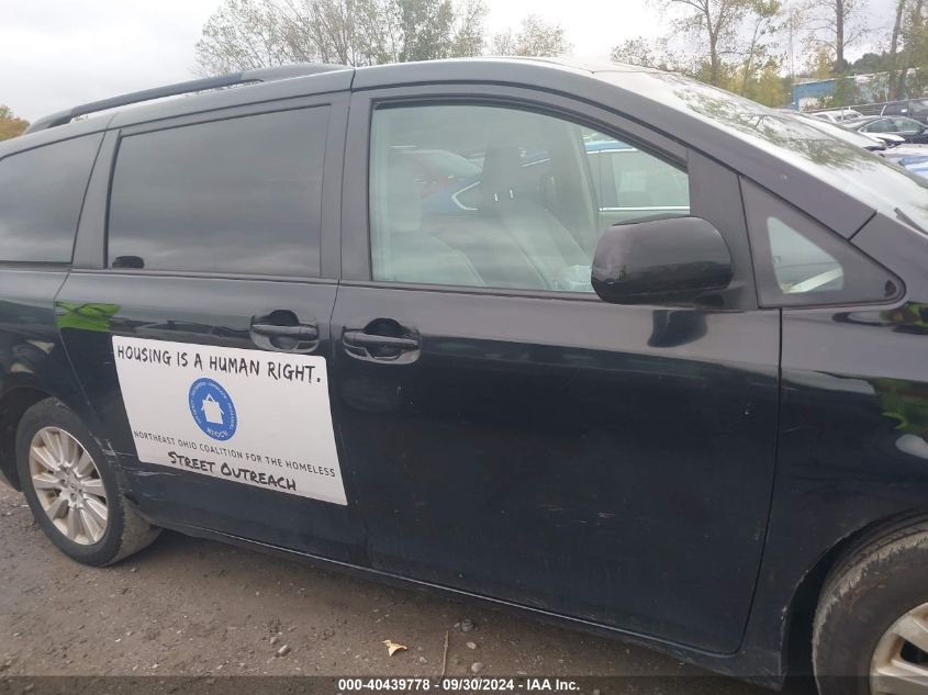 5TDJK3DC5CS045599 2012 Toyota Sienna Le 7 Passenger