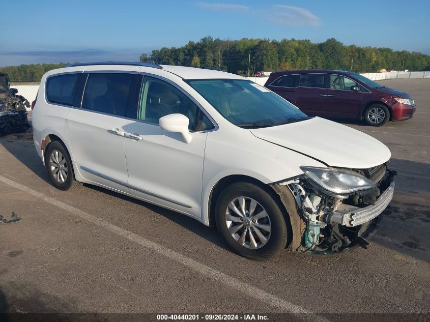 2C4RC1EGXJR315731 2018 CHRYSLER PACIFICA - Image 1