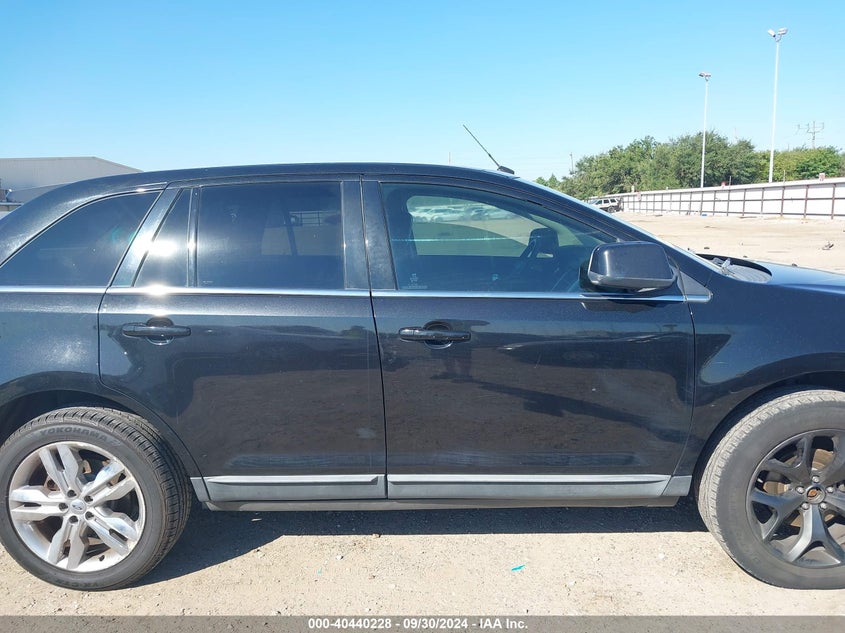 2011 Ford Edge Limited VIN: 2FMDK4KCXBBA15922 Lot: 40440228