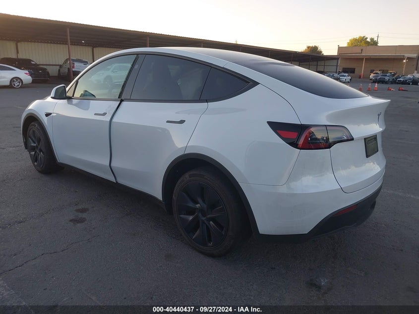 VIN 7SAYGDEE3RF122797 2024 TESLA MODEL Y LONG RANGE DUAL MOTOR ALL-WHEEL DRIVE