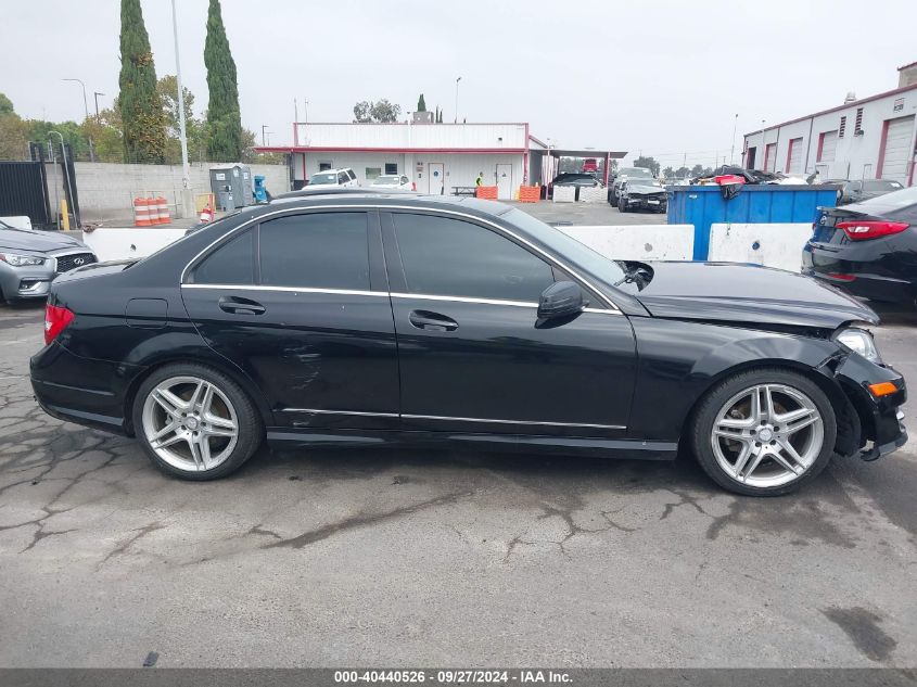 2013 Mercedes-Benz C 250 Luxury/Sport VIN: WDDGF4HB7DA809687 Lot: 40440526