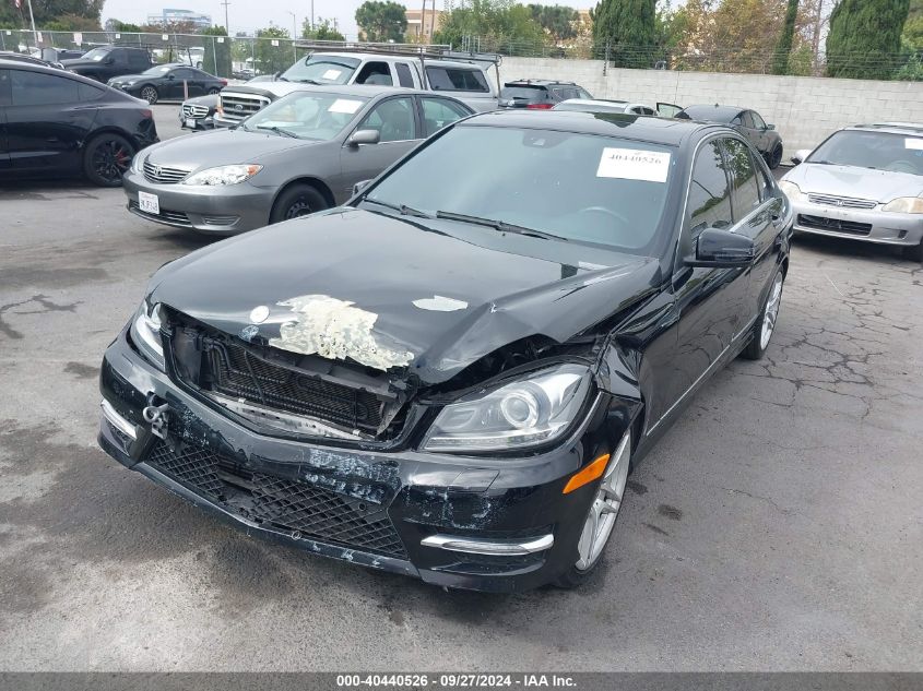 2013 Mercedes-Benz C 250 Luxury/Sport VIN: WDDGF4HB7DA809687 Lot: 40440526