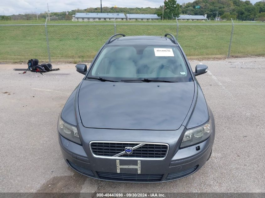 2007 Volvo V50 2.4I VIN: YV1MW382572313576 Lot: 40440698