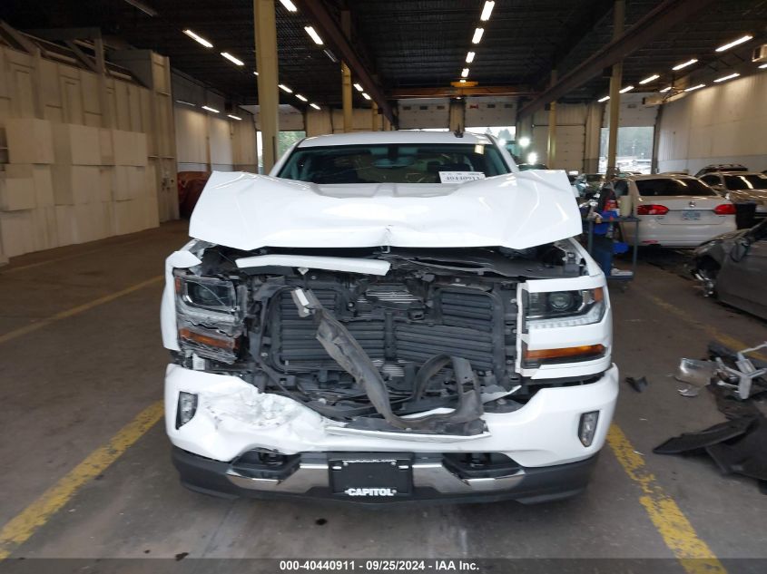 2018 Chevrolet Silverado 1500 2Lt VIN: 3GCUKREC3JG243706 Lot: 40440911