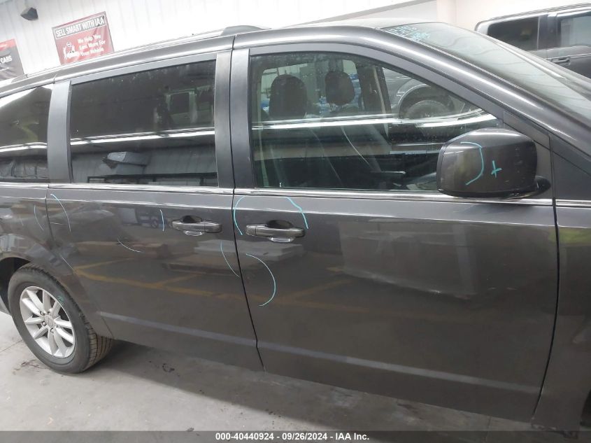 2C4RDGCG7KR725827 2019 Dodge Grand Caravan Sxt