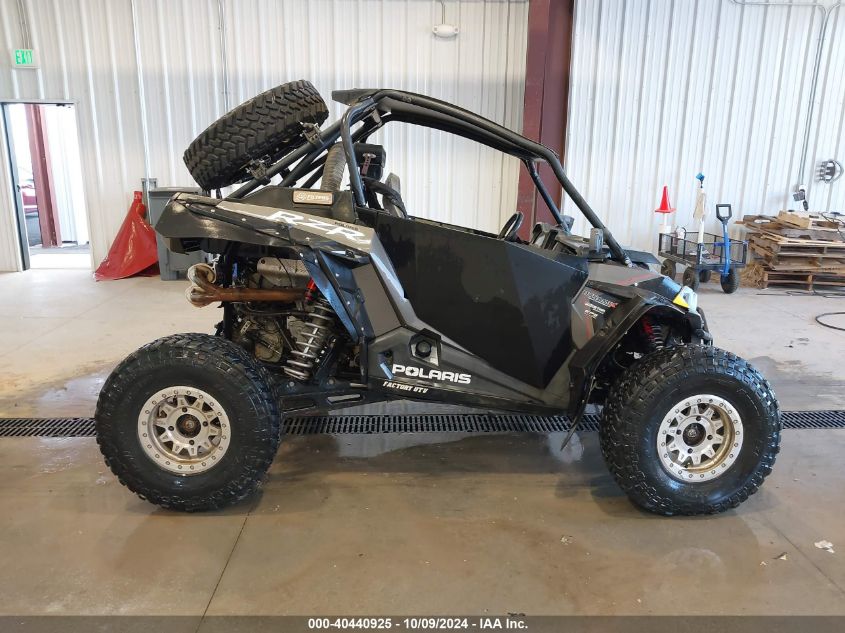 2019 Polaris Rzr Xp Turbo S VIN: 3NSVEL923KF585771 Lot: 40440925