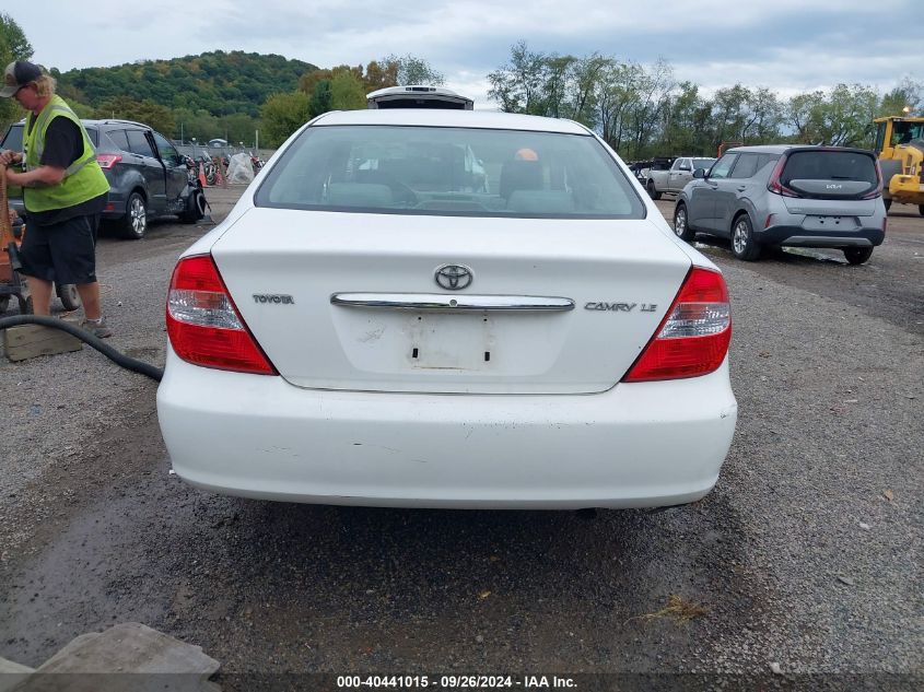 2002 Toyota Camry Le VIN: JTDBE32K920049453 Lot: 40441015