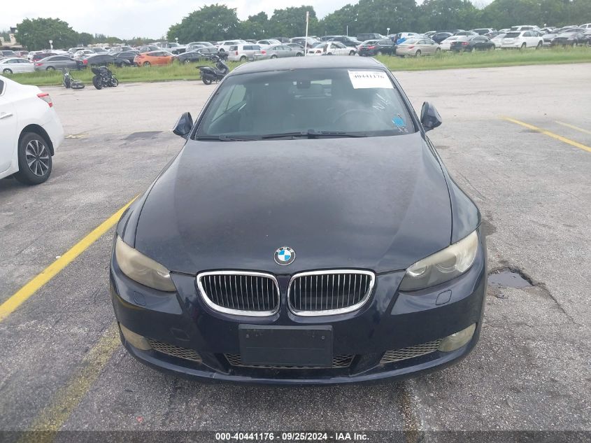 2008 BMW 335I VIN: WBAWL73558PX52424 Lot: 40441176