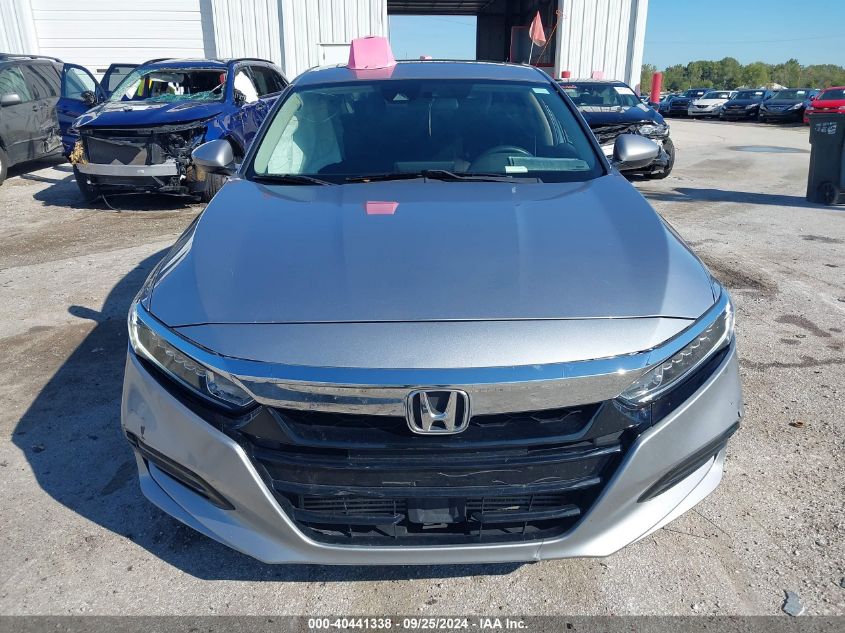 1HGCV1F40JA189938 2018 Honda Accord Ex