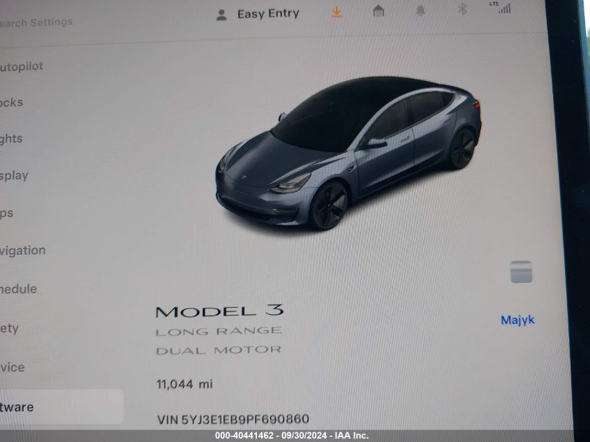 2023 Tesla Model 3 Long Range Dual Motor All-Wheel Drive VIN: 5YJ3E1EB9PF690860 Lot: 40441462