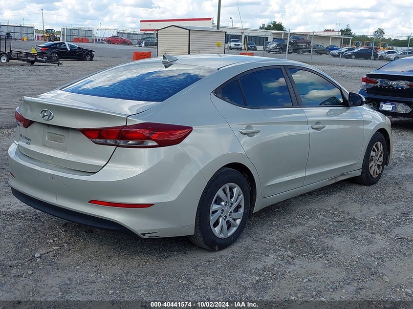 VIN KMHD74LF4HU428772 2017 HYUNDAI ELANTRA SE