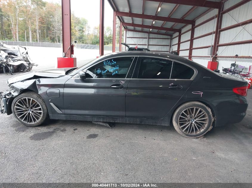 WBAJB1C50KB376147 2019 BMW 530E xDrive Iperformance