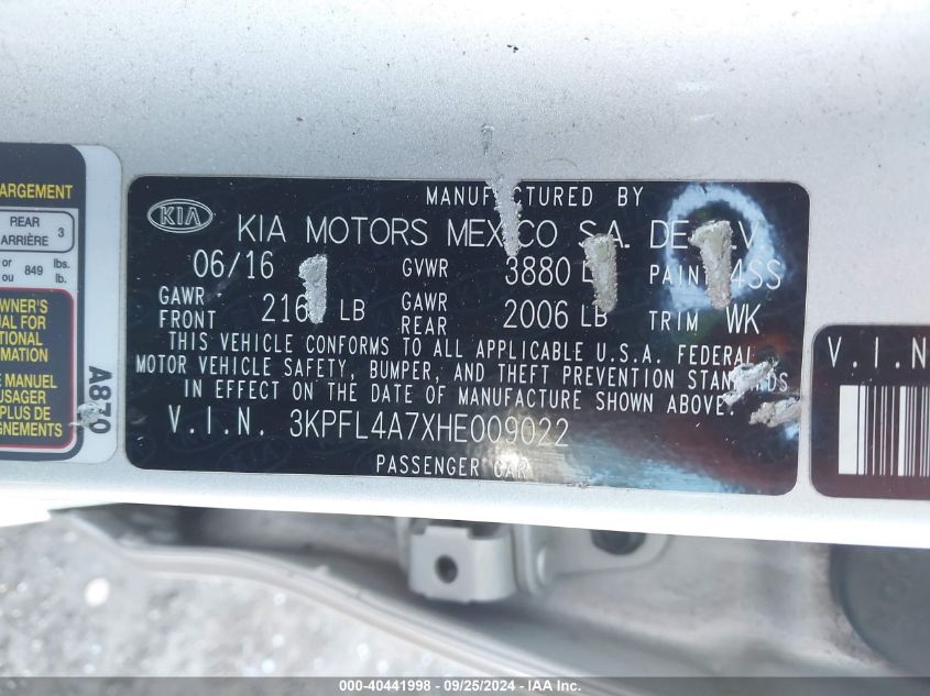 3KPFL4A7XHE009022 2017 Kia Forte Lx