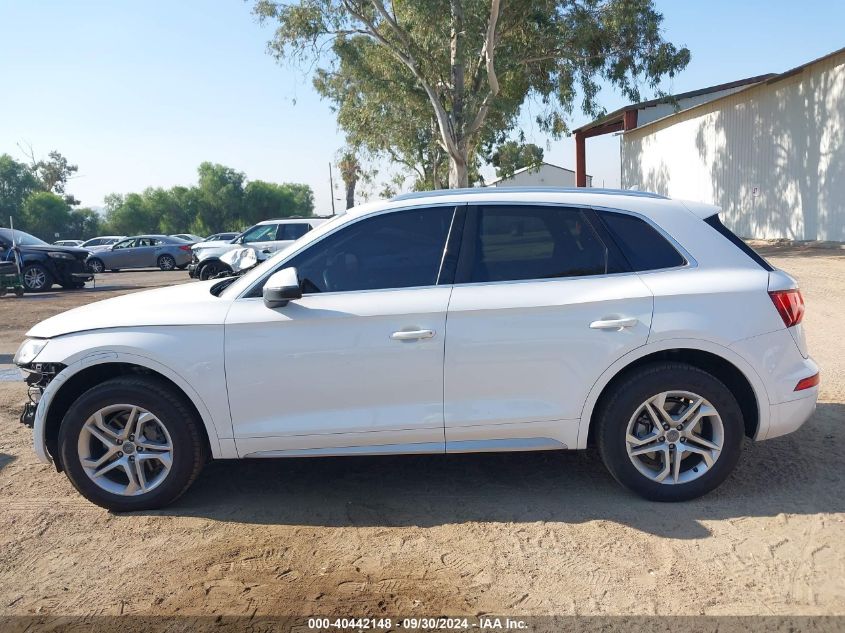 2018 Audi Q5 2.0T Premium/2.0T Tech Premium VIN: WA1BNAFY0J2028247 Lot: 40442148