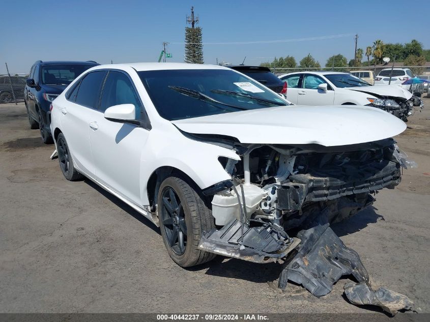 4T1BF1FK9HU398234 2017 TOYOTA CAMRY - Image 1