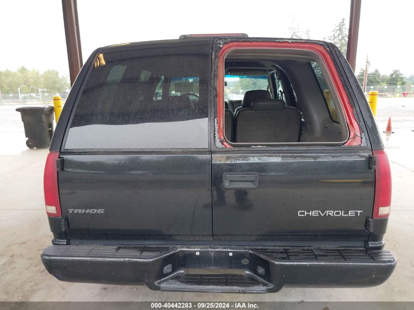 2000 Chevrolet Tahoe Limited VIN: 1GNEC13RXYR147597 Lot: 40442283