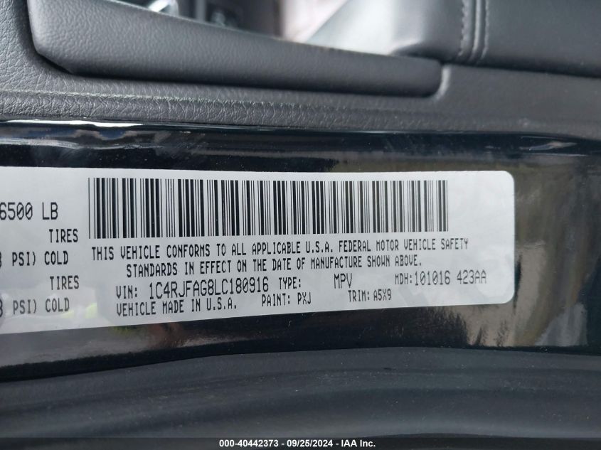 2020 Jeep Grand Cherokee Laredo E 4X4 VIN: 1C4RJFAG8LC180916 Lot: 40442373