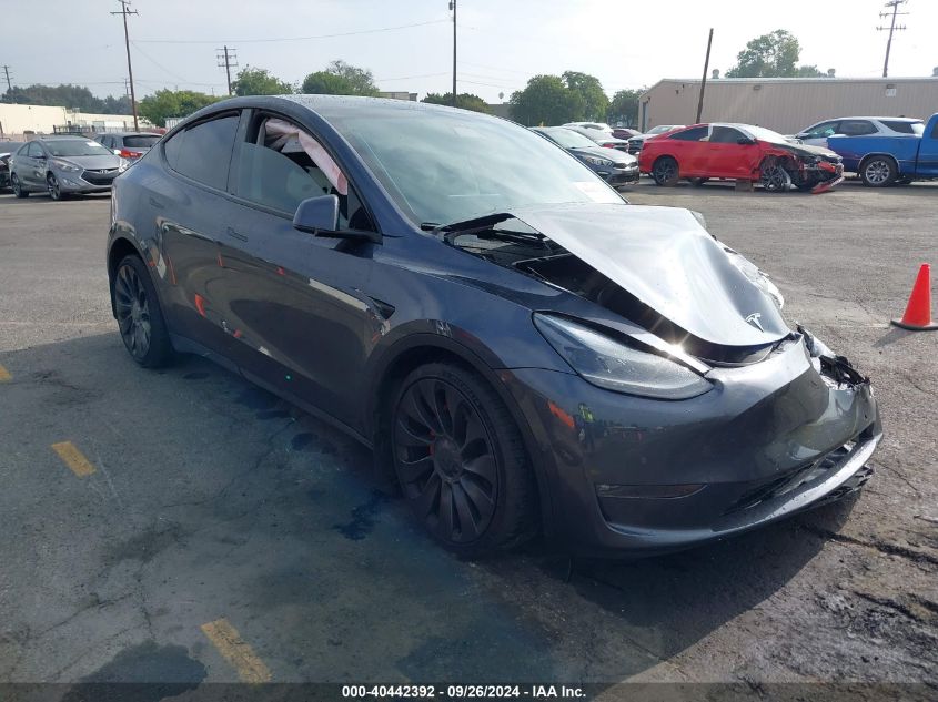 7SAYGDEF2NF505911 2022 TESLA MODEL Y - Image 1