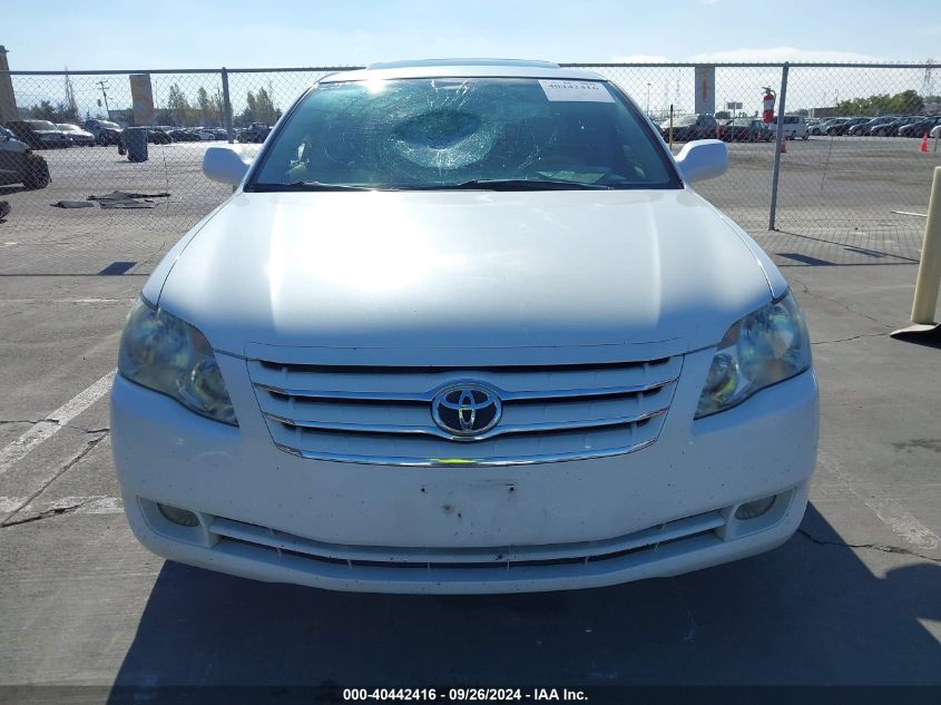 2005 Toyota Avalon Xls VIN: 4T1BK36B05U019060 Lot: 40442416