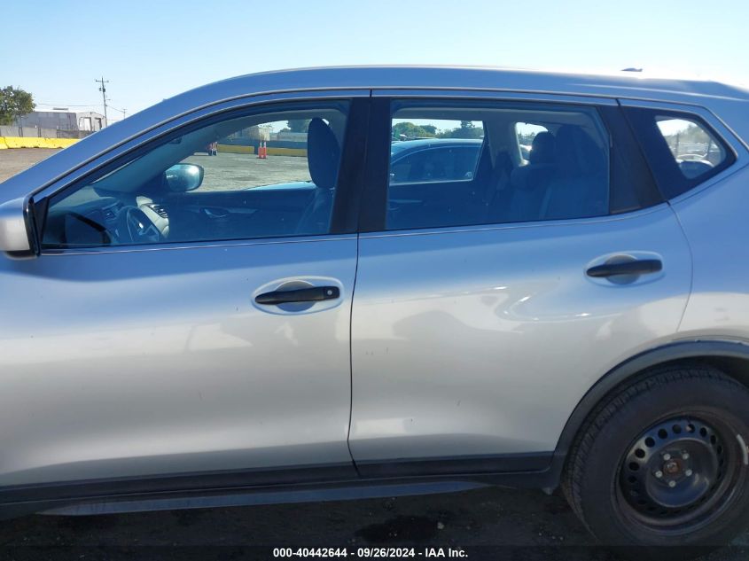 2017 Nissan Rogue S VIN: JN8AT2MV5HW025390 Lot: 40442644