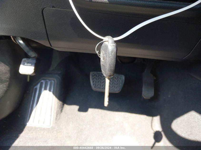 4T1BF1FK1FU485218 2015 Toyota Camry Se