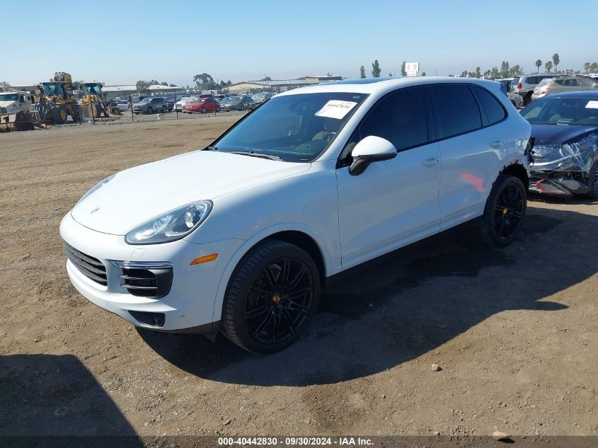 VIN WP1AA2A21JKA03099 2018 Porsche Cayenne, Platinu... no.2