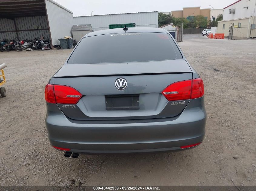 3VWDP7AJ2DM438984 2013 Volkswagen Jetta 2.5L Se