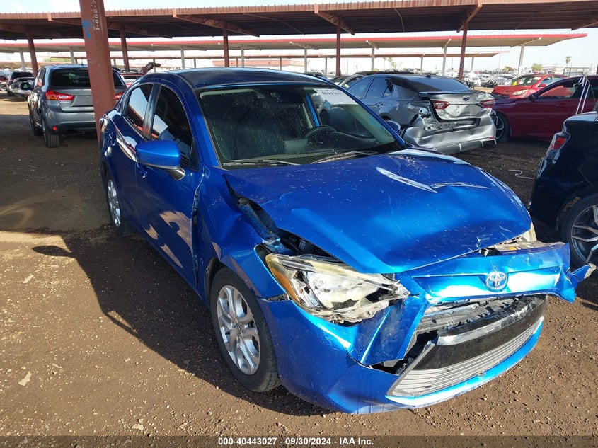 VIN 3MYDLBYV4JY325733 2018 TOYOTA YARIS IA