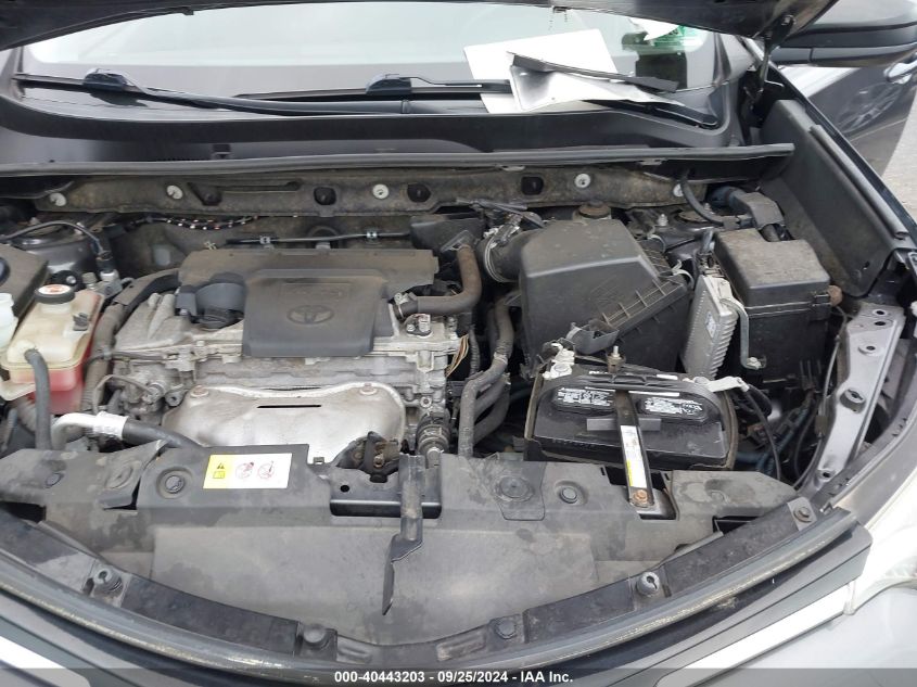 JTMBFREV9HJ109241 2017 Toyota Rav4 Le