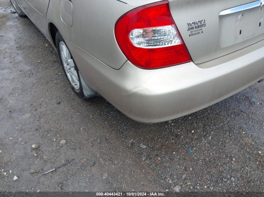 2004 Toyota Camry Xle VIN: 4T1BE32K04U292558 Lot: 40443421