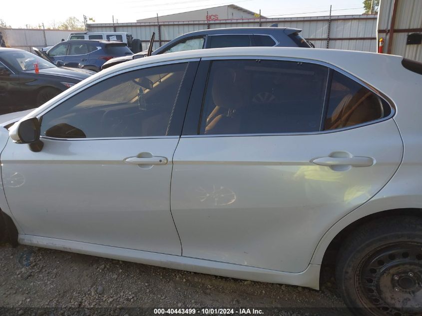 4T1B21HK0JU004506 2018 Toyota Camry Hybrid/Le/Xle/Se