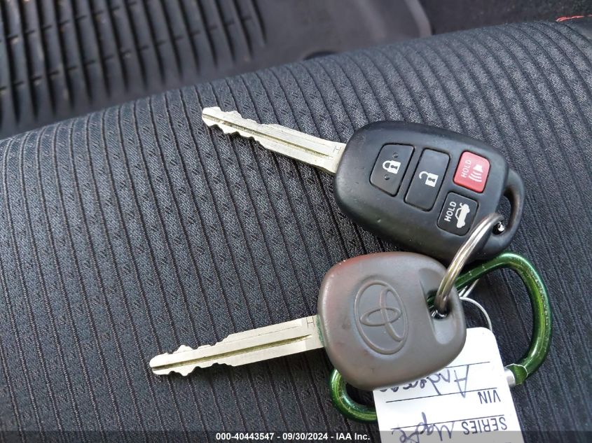 4T1BF1FK0GU154065 2016 Toyota Camry Se