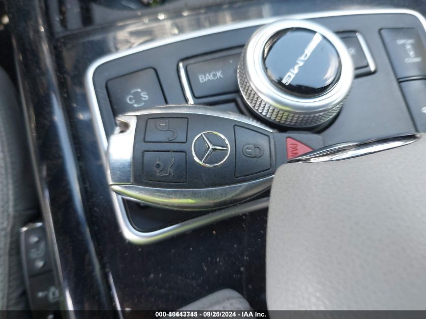 WDDHF9AB6AA126015 2010 Mercedes-Benz E 550 4Matic