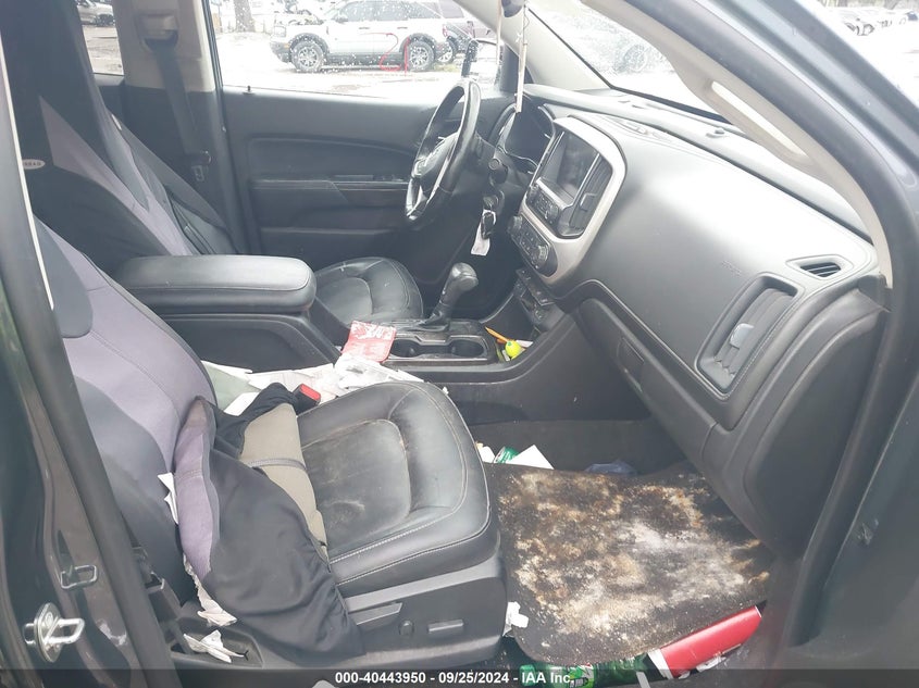 2017 GMC CANYON SLT - 1GTG6DEN7H1150802