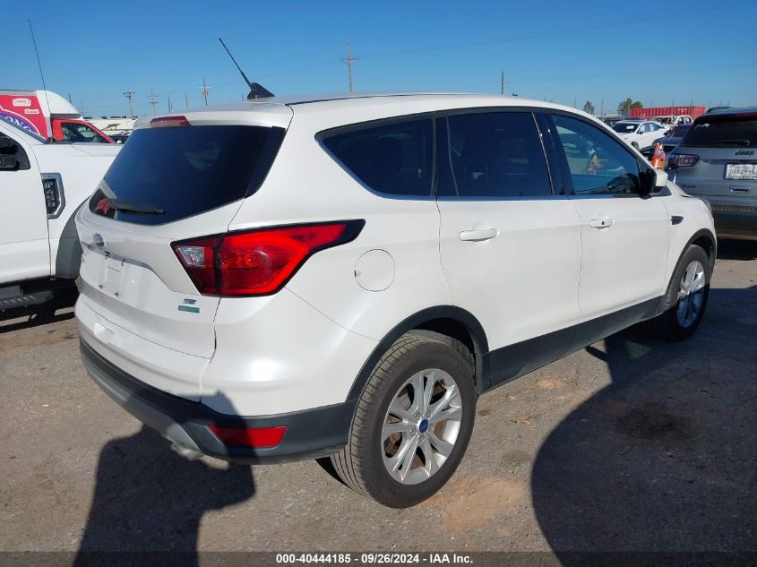 2019 FORD ESCAPE SE - 1FMCU0GD2KUB25129