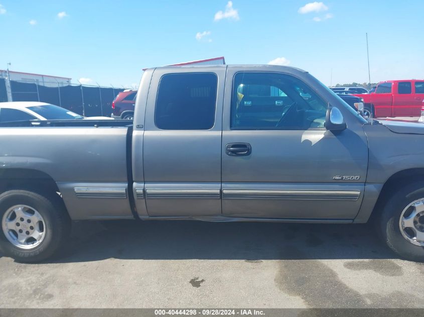 2000 Chevrolet Silverado C1500 VIN: 2GCEC19TXY1371408 Lot: 40444298