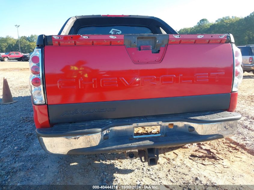 2005 Chevrolet Avalanche 1500 Ls VIN: 3GNEC12Z05G105338 Lot: 40444316