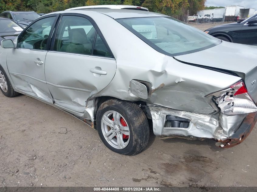 2004 Toyota Camry Le VIN: 4T1BE32K34U800182 Lot: 40444408