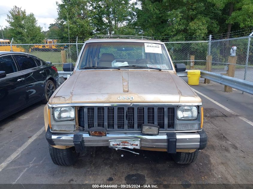 1987 Jeep Cherokee Pioneer VIN: 1JCMR7825HT115935 Lot: 40444460