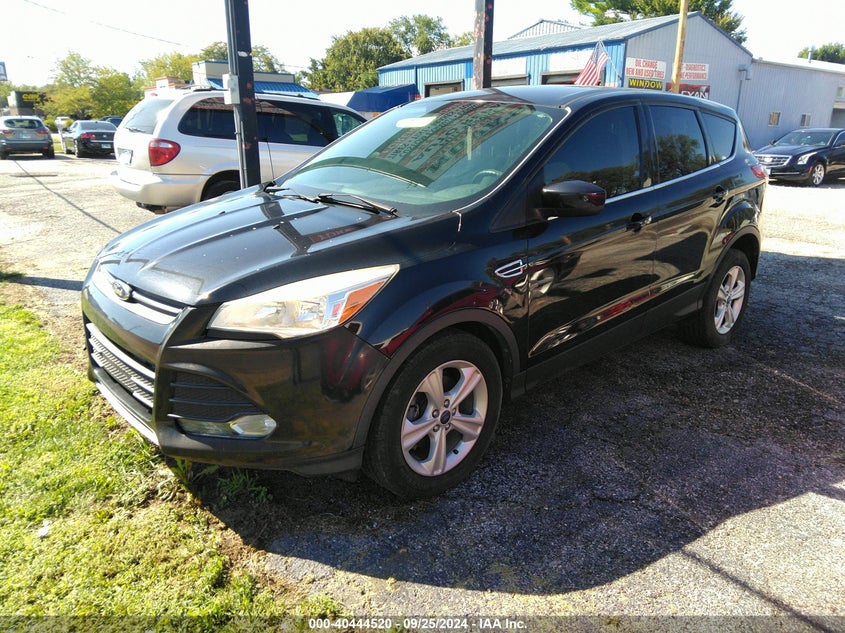 Vin: 1fmcu0gx9eua24006, lot: 40933182, ford escape se 20142