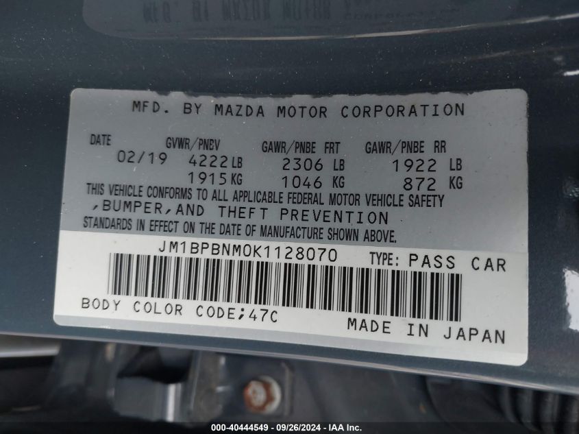 JM1BPBNM0K1128070 2019 Mazda 3 Premium