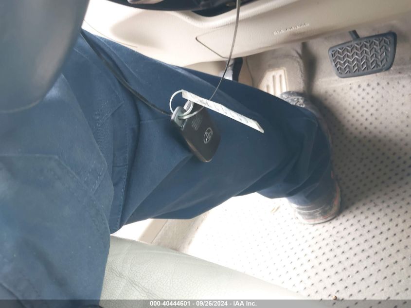 4T4BF1FK3CR224318 2012 Toyota Camry Xle