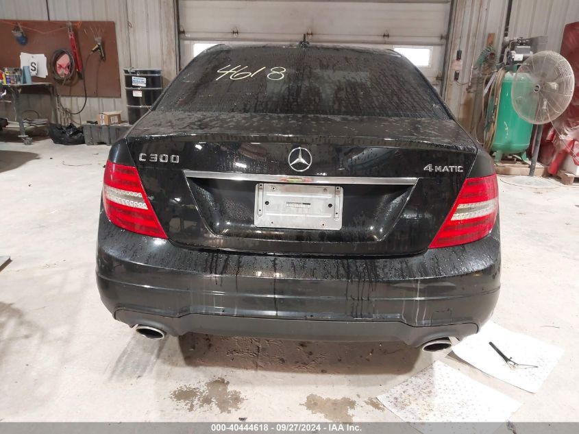 2013 Mercedes-Benz C 300 Luxury 4Matic/Sport 4Matic VIN: WDDGF8AB0DG072895 Lot: 40444618