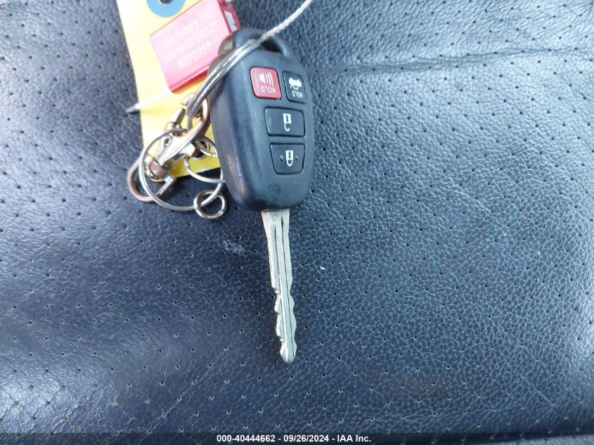 4T1BF1FK5EU431919 2014 Toyota Camry Se