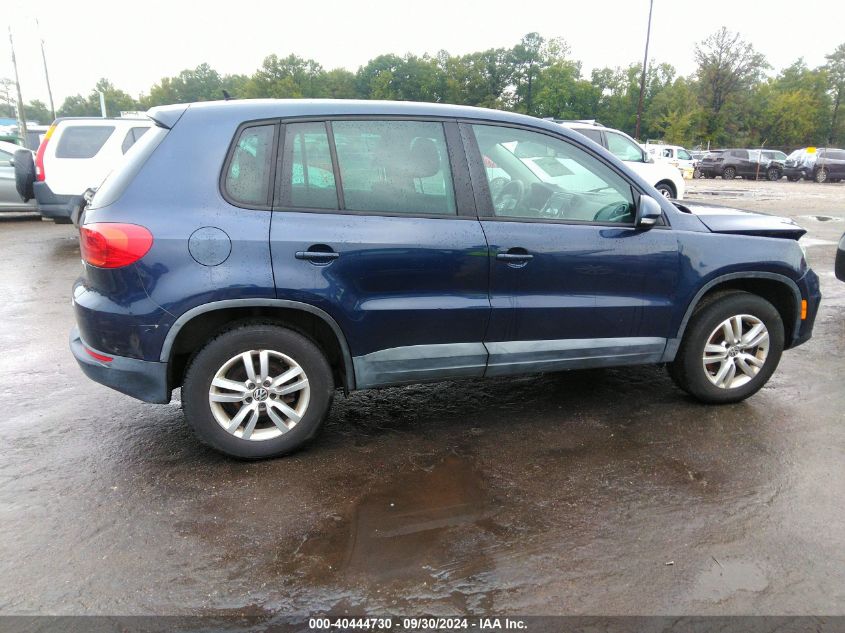 2012 Volkswagen Tiguan S VIN: WVGAV7AX6CW556076 Lot: 40444730