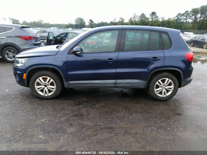 WVGAV7AX6CW556076 2012 Volkswagen Tiguan S