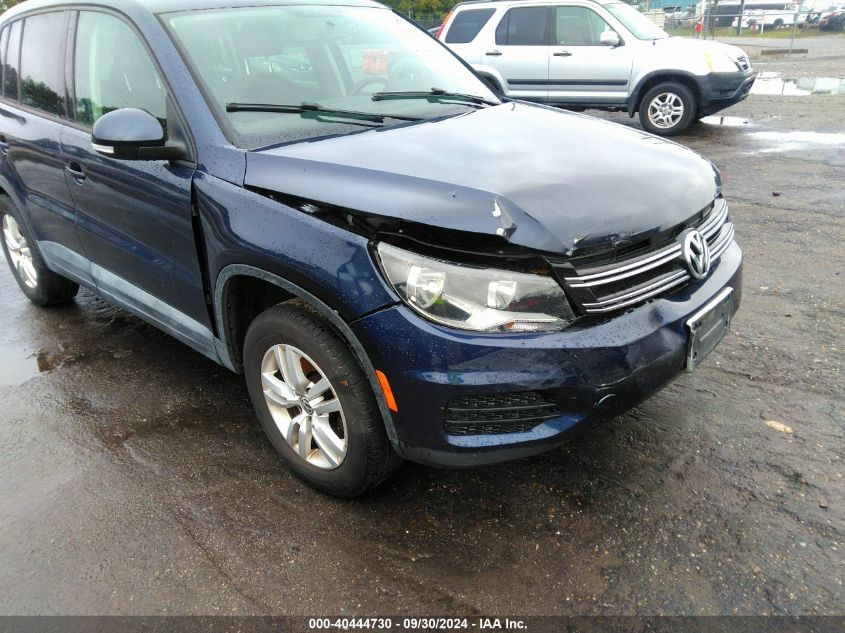 WVGAV7AX6CW556076 2012 Volkswagen Tiguan S