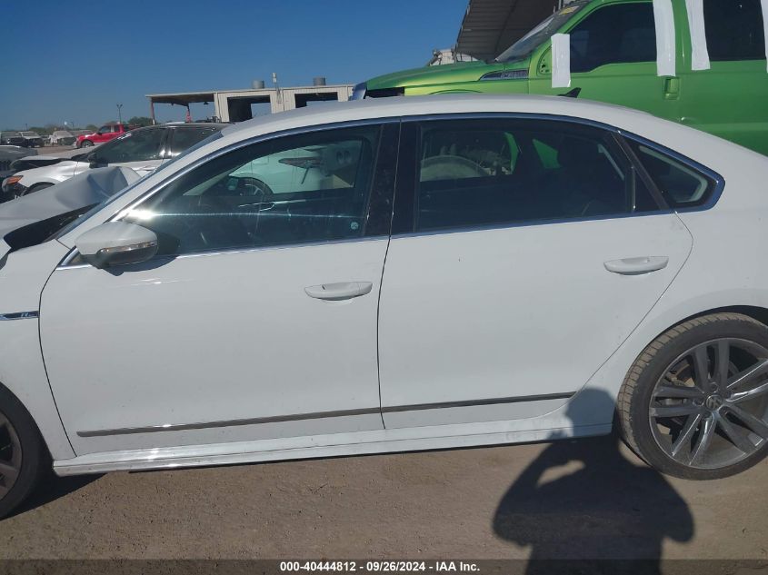 1VWDT7A34HC067427 2017 Volkswagen Passat 1.8T R-Line